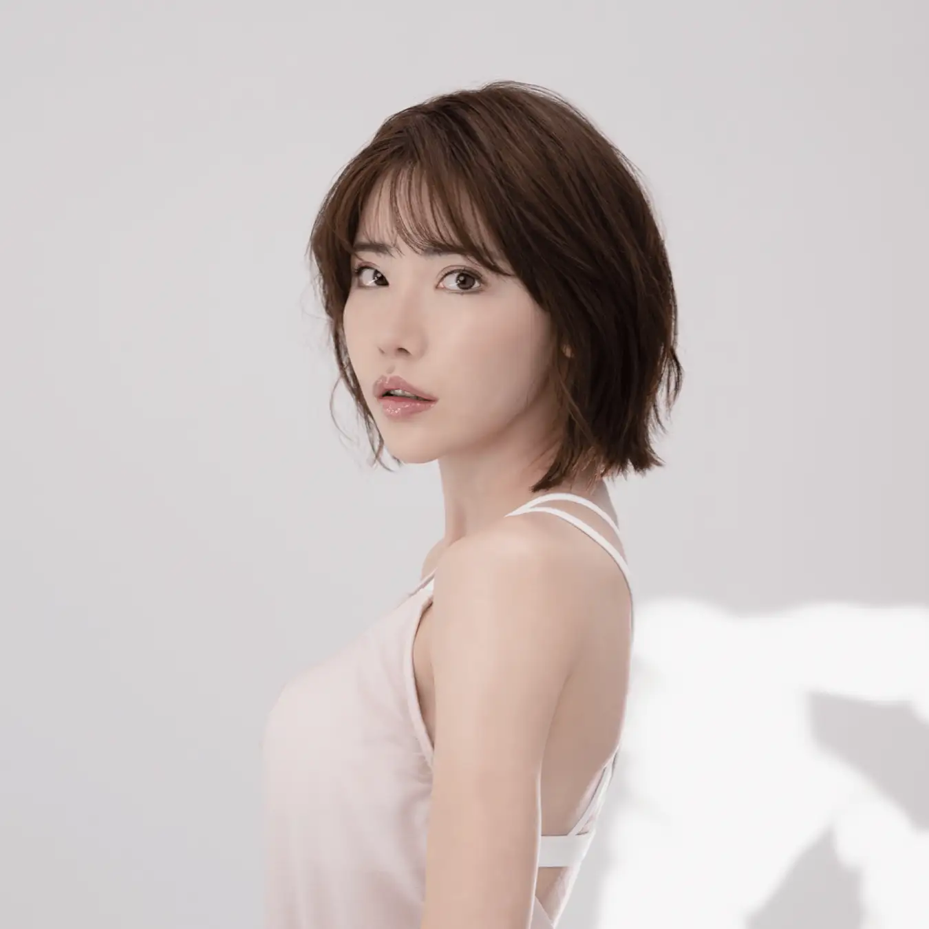 深田えいみ